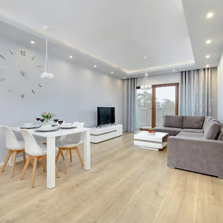 Apartamento Porta Mare - With Sea View Balcony & Parking By Renters